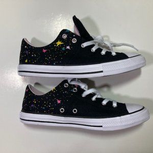 Converse All Star Chuck Taylor Girl's Sneakers